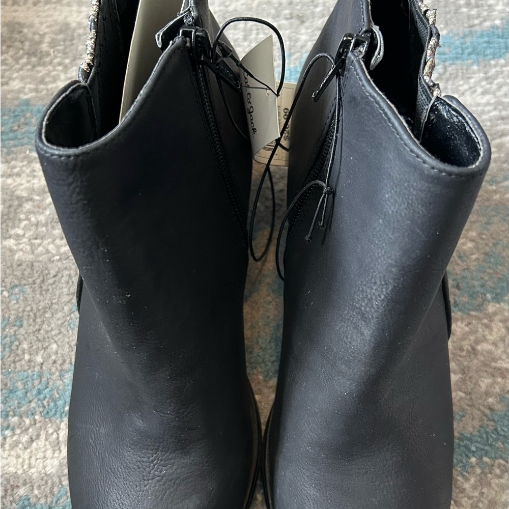Cat & Jack Black Ankle Booties size 4